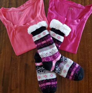 COPY - Bundle of Ann Taylor Loft T-Shirts & Slipper Socks